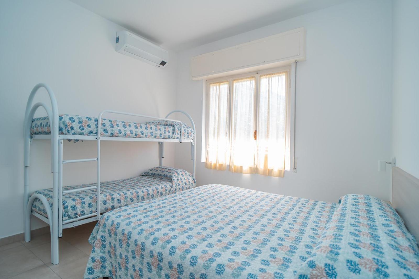 Casa Vacanze Ferrando Appartement Pietra Ligure Buitenkant foto